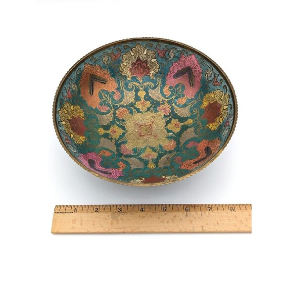Vintage India Hand Painted Brass Bowl and Hand Engraved Floral Features - Picture 4 of 5
